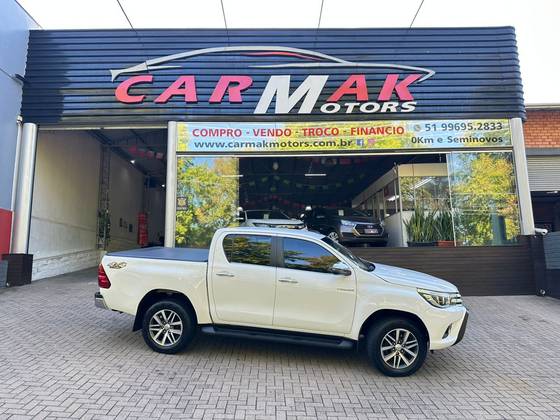 TOYOTA HILUX 2.8 SRX 4X4 CD 16V DIESEL 4P AUTOMÁTICO
